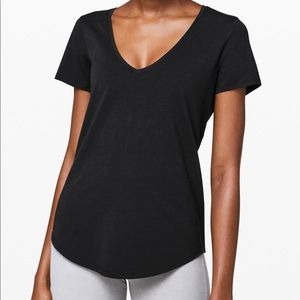 LULULEMON Love Tee V